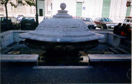 The Lamest Fountain In All Of Rome